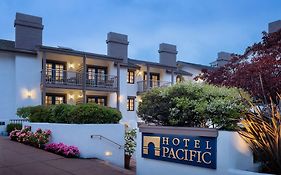 Hotel Pacific
